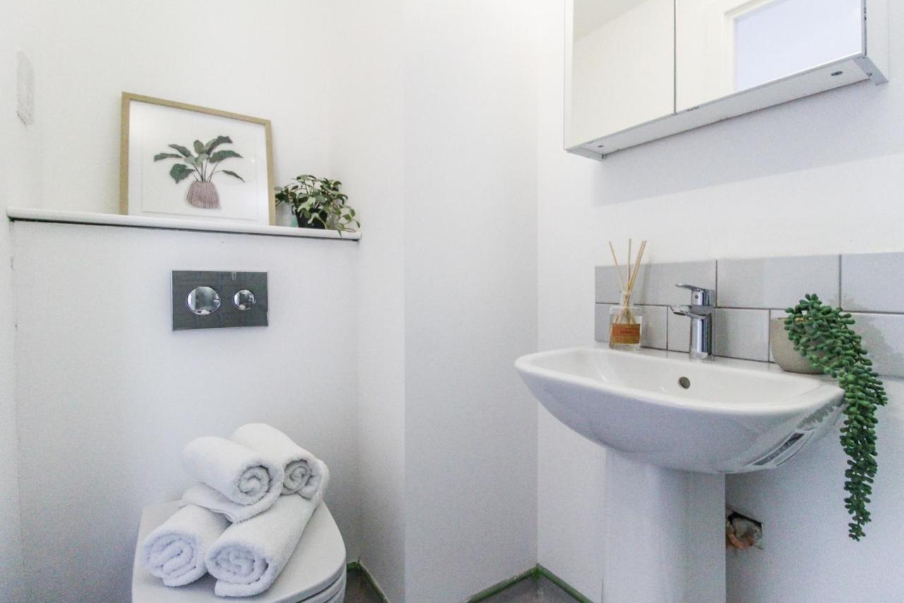 ホテル The Nest Le1 レスター エクステリア 写真